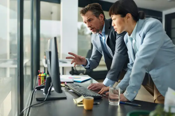 Anciens systèmes ERP obsolètes dont les données doivent être archivées